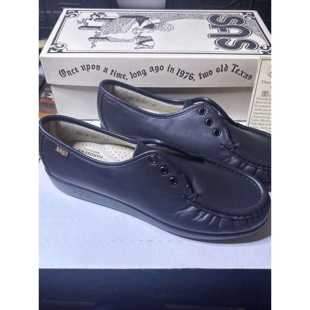 SAS Siesta Navy Leather Comfort Shoes Women's 8.5 M USA Made w/ Box Receipt NEW